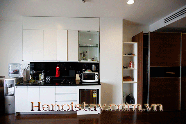 Chính chủ đang cần cho thuê căn hộ 1 ngủ tại Sun Grand City Thụy Khuê Residence 3