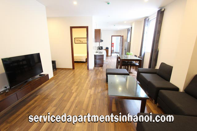 Chính chủ cho thuê căn hộ dịch vụ 2 phòng ngủ hiện đại full nội thất gần Ngô Quyền, Hoàn Kiếm 1