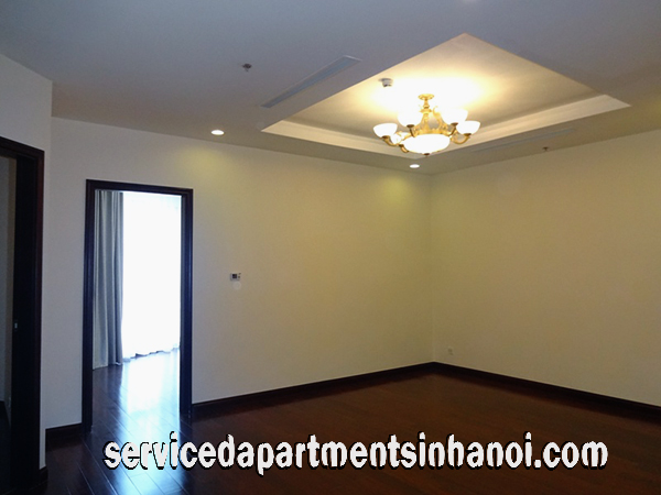 Chính chủ cần cho thuê căn hộ chung cư 3 phòng ngủ, chưa có nội thất tại tòa R4, Royal City 3