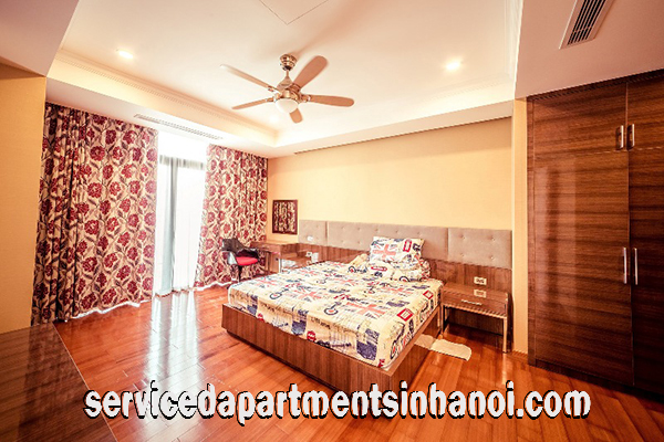 Chủ nhà gửi cho thuê căn hộ chung cư 3 phòng ngủ full nội thất tại Royal City 7