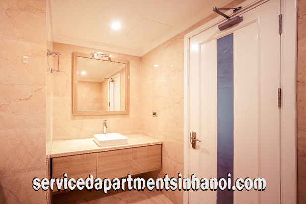 Chủ nhà gửi cho thuê căn hộ chung cư 3 phòng ngủ full nội thất tại Royal City 6