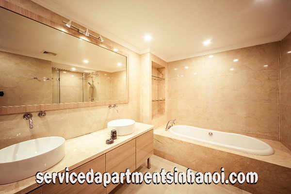 Chủ nhà gửi cho thuê căn hộ chung cư 3 phòng ngủ full nội thất tại Royal City 2