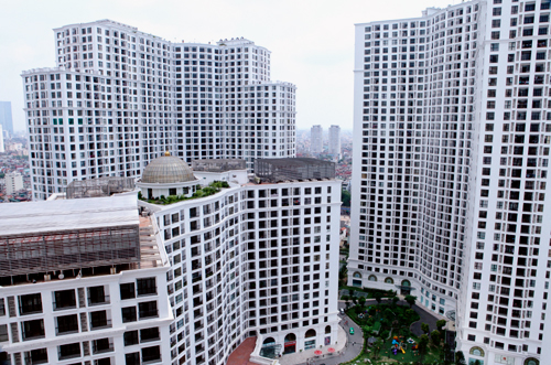 Căn hộ chính chủ 2 phòng ngủ, full nội thất sang trọng cho thuê tại tòa R2, Royal City 10