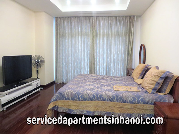 Cho thuê căn hộ chung cư vào ở ngay với 3 phòng ngủ đầy đủ nội thất tại Royal City 6