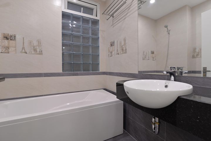 Cho thuê căn hộ dịch vụ 2 phòng ngủ đẹp trung tâm Quận Tây Hồ, Hà Nội. 9