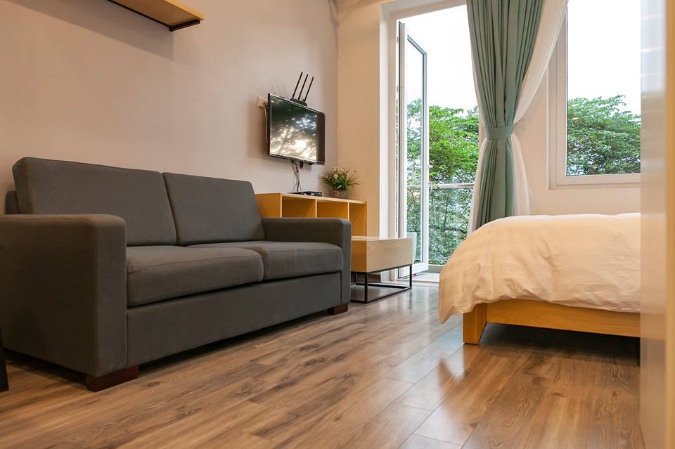 Cho thuê căn hộ dịch vụ 1 phòng ngủ, giá hợp lý tại trung tâm quận Tây Hồ 10