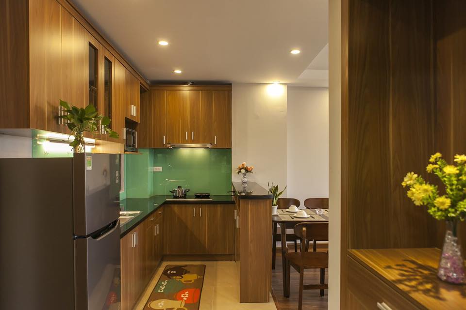 Cho thuê căn hộ dịch vụ 1 ngủ thiết kế hấp dẫn Tây Hồ 8