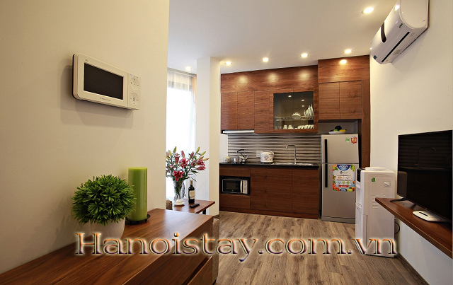Tòa căn hộ dịch vụ mới tân trang cho thuê tại Trần Quốc Hoàn, Cầu Giấy 1