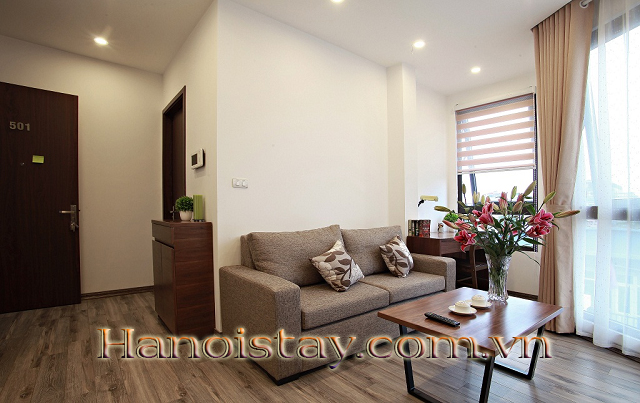 Tòa căn hộ dịch vụ mới tân trang cho thuê tại Trần Quốc Hoàn, Cầu Giấy 2