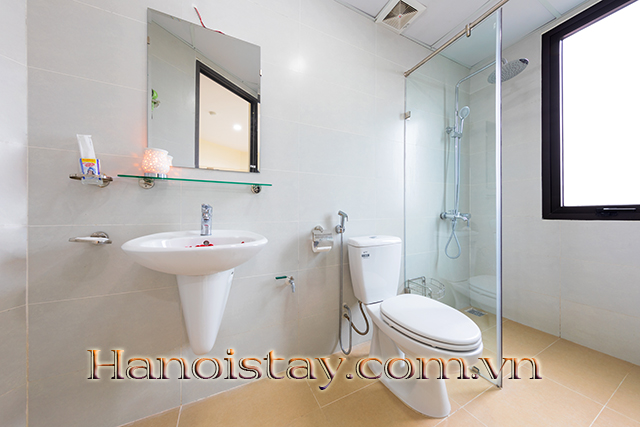 Cho thuê căn hộ dịch vụ 1 phòng ngủ full nội thất ở phố Trung Kính, quận Cầu Giấy 6