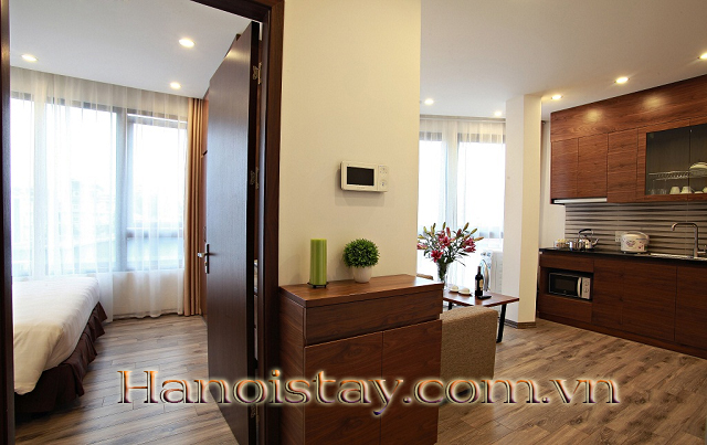 Cho thuê căn hộ 1 phòng ngủ tại Trung tâm Quận Cầu Giấy, Nội thất nhập ngoại 3