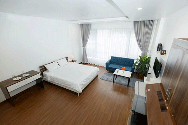 Cho thuê căn hộ đủ đồ phố Trung Kính 2 phòng ngủ giá hợp lý