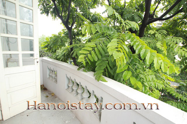 Cho thuê căn hộ 1 phòng ngủ tiện nghi tại trung tâm quận Hoàn Kiếm 2