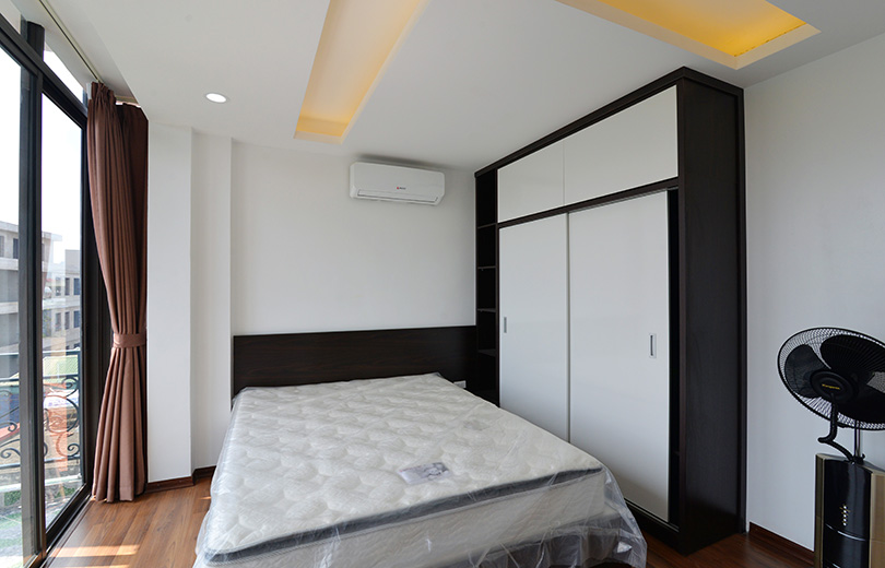 Căn hộ chính chủ có view Hồ tuyệt đẹp cho người nước ngoài thuê ngắn hạn hoặc dài hạn 2