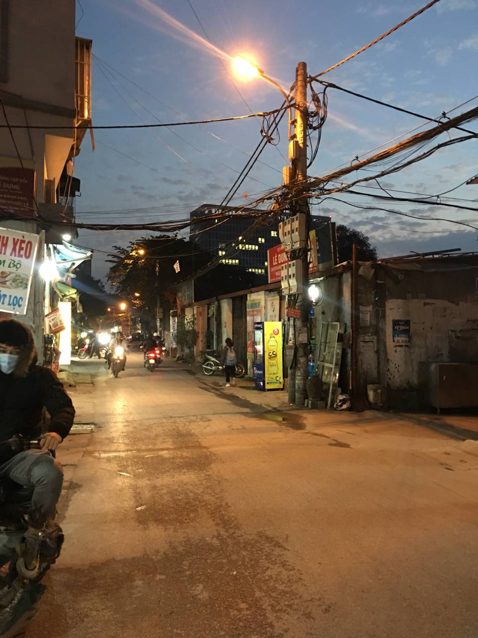 Cho thuê văn phòng mới hoàn thiện full 100% tại Mễ Trì Thượng, quận Nam Từ Liêm 8