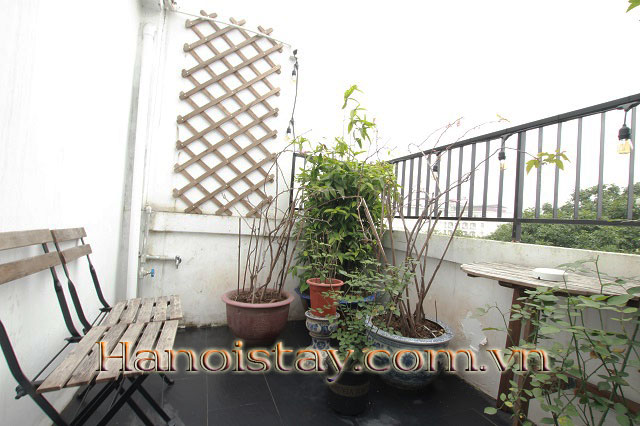 Căn hộ tầng cao, view đẹp, có ban công, nội thất Châu Âu quận Hoàn Kiếm 2