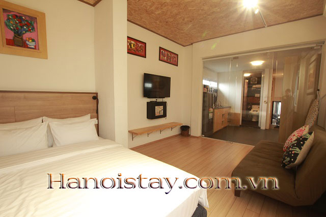 Căn hộ tầng cao, view đẹp, có ban công, nội thất Châu Âu quận Hoàn Kiếm 3