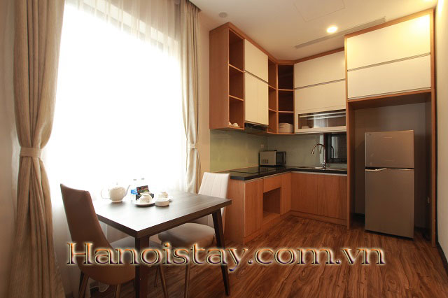 Cho thuê căn hộ dịch vụ, cạnh tòa nhà Pacific Place, Hoàn Kiếm 1