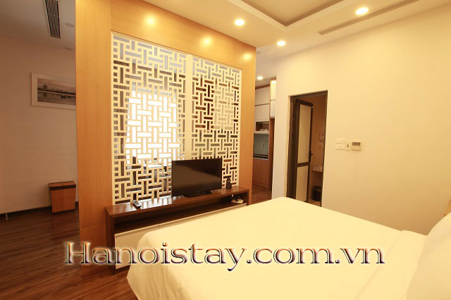 Cho thuê căn hộ dịch vụ, cạnh tòa nhà Pacific Place, Hoàn Kiếm 4