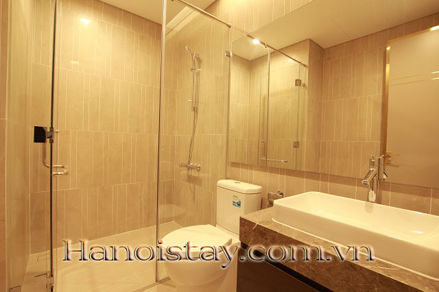 Cho thuê căn hộ 2 phòng ngủ sang trọng tại Sungrandcity 1