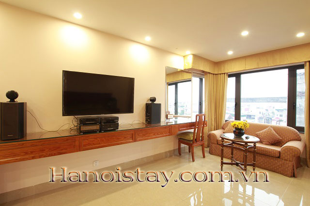Cho thuê căn hộ mini 1 phòng ngủ, phòng hiện đại, cách hồ Tây 1km 4