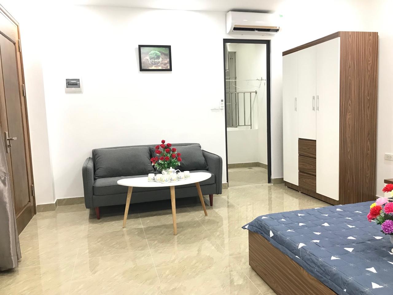 Căn hộ cho thuê ngắn hạn ở phố Lê văn Lương với 1 phòng ngủ full nội thất 6