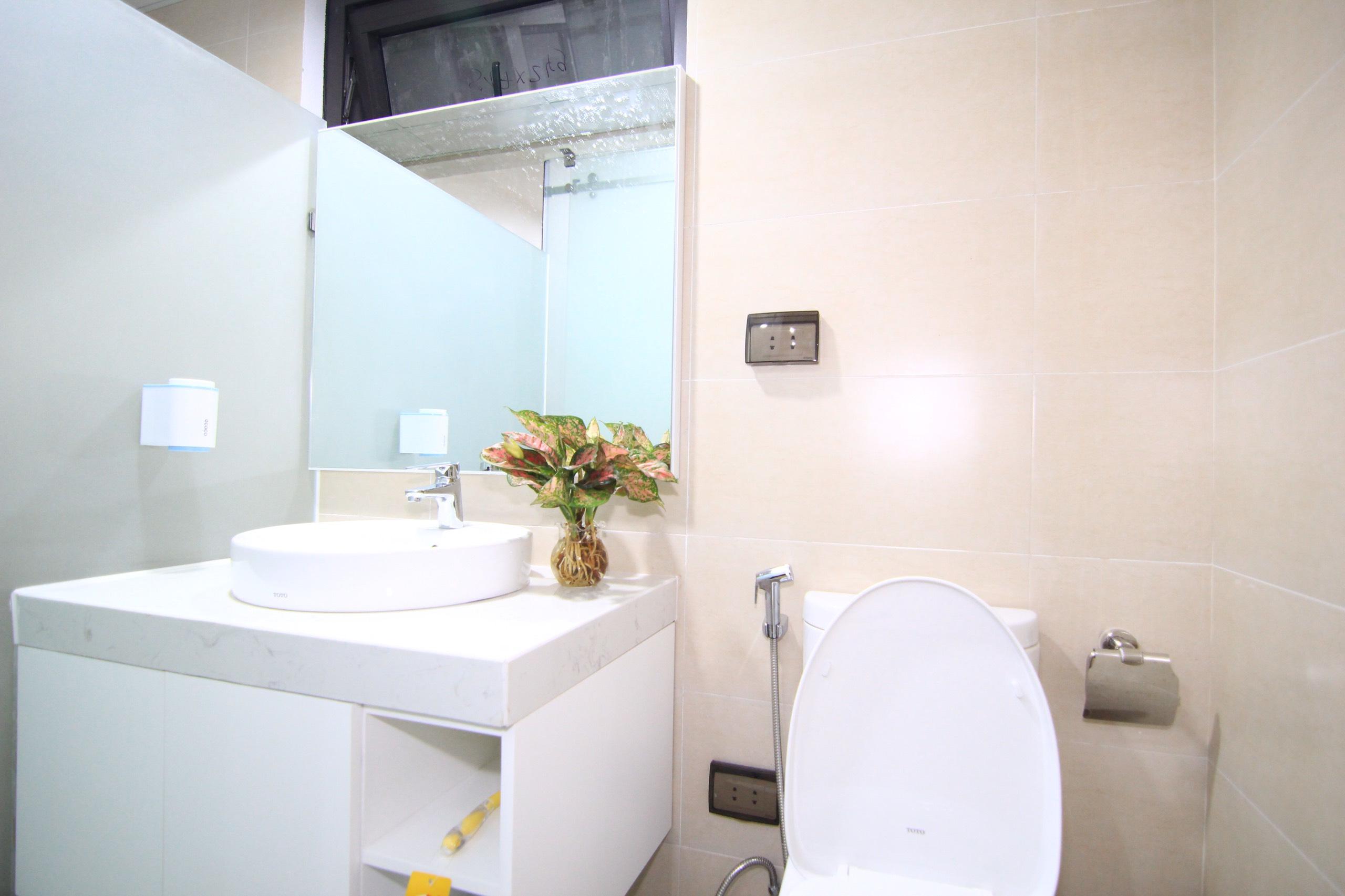 Cho thuê căn hộ chính chủ với 2 phòng ngủ full đồ tại Trung Hòa, Cầu Giấy 1