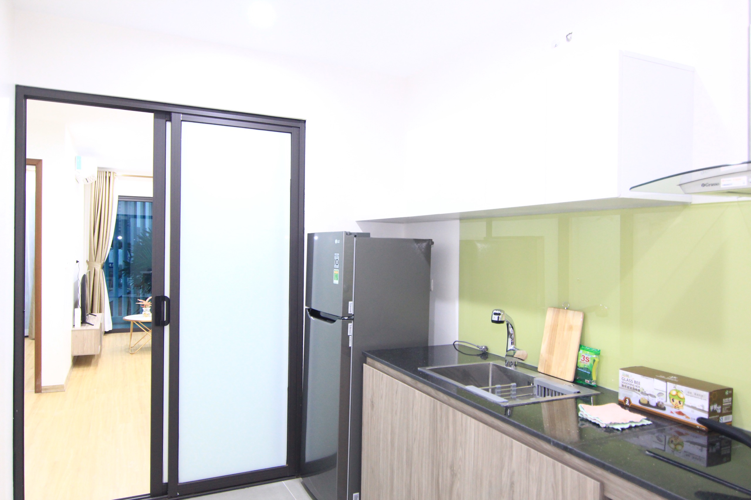 Cho thuê căn hộ chính chủ với 2 phòng ngủ full đồ tại Trung Hòa, Cầu Giấy 8