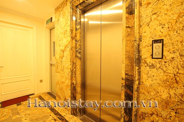 Cho thuê căn hộ đẳng cấp, nội thất Châu Âu, gần Vincom Tower 1