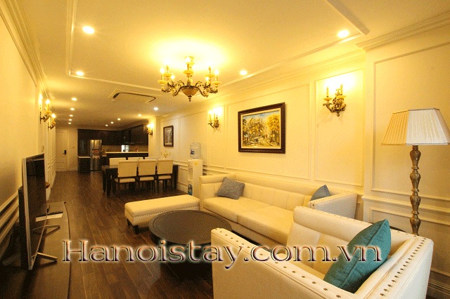 Cho thuê căn hộ đẳng cấp, nội thất Châu Âu, gần Vincom Tower 6