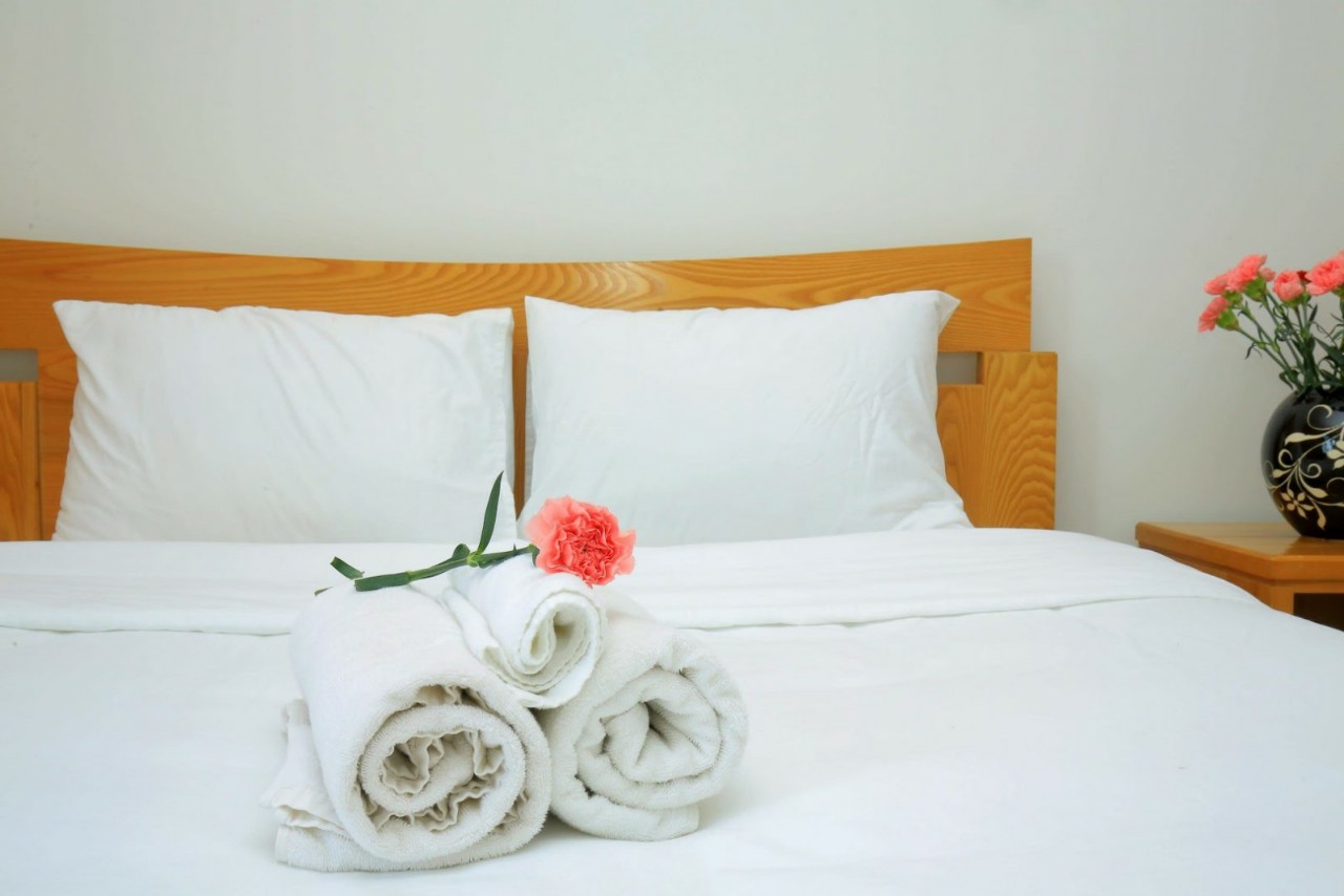 Căn hộ dịch vụ 2 phòng ngủ mới cho người nước ngoài thuê gần Hồ Ngọc Khánh, quận Ba Đình 9