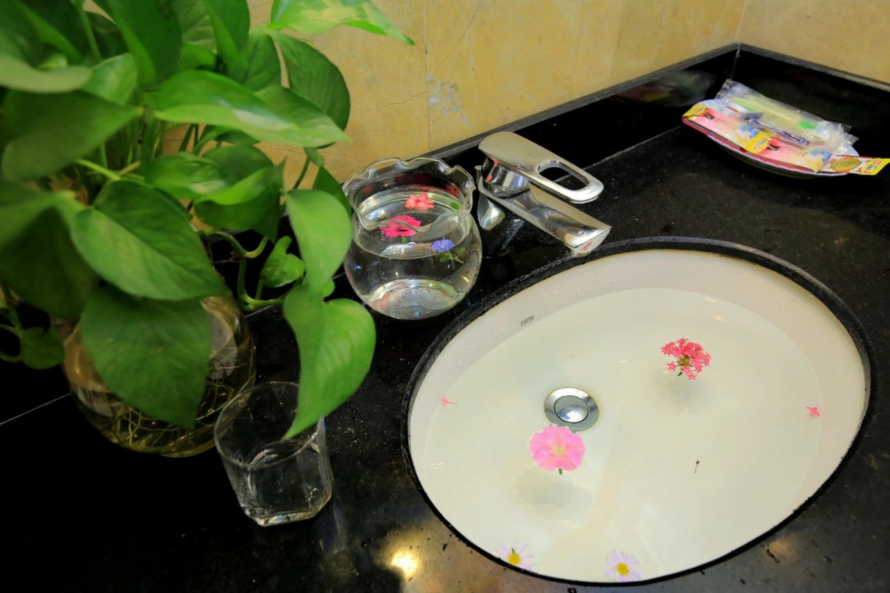 Căn hộ dịch vụ 2 phòng ngủ mới cho người nước ngoài thuê gần Hồ Ngọc Khánh, quận Ba Đình 3