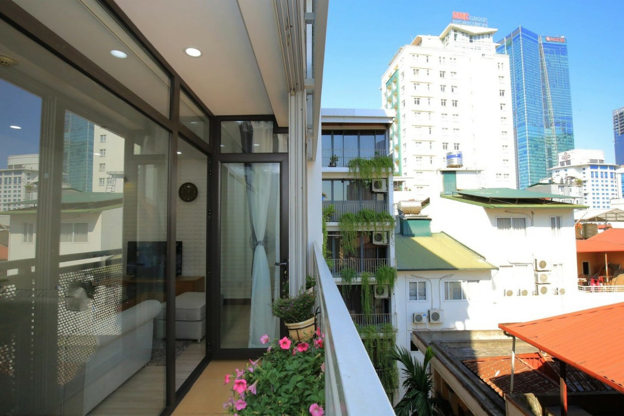 Căn hộ dịch vụ 2 phòng ngủ mới cho người nước ngoài thuê gần Hồ Ngọc Khánh, quận Ba Đình 5