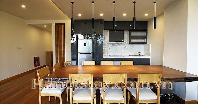 Căn hộ dịch vụ 2 ngủ với ban công tuyệt đẹp và thoáng cho thuê tại Đặng Thai Mai, Tây Hồ 7
