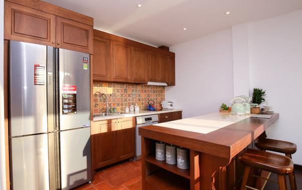 Căn hộ 3 phòng ngủ cao cấp có view Hồ cho thuê tại phố Yên Phụ, quận Tây Hồ 4