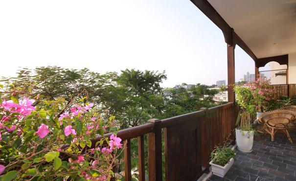 Căn hộ 3 phòng ngủ cao cấp có view Hồ cho thuê tại phố Yên Phụ, quận Tây Hồ 5