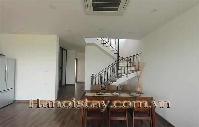 Cho thuê căn hộ Douplex 3 phòng ngủ tại khu vực Tây Hồ, vị trí rất yên tĩnh, full nội thất 3