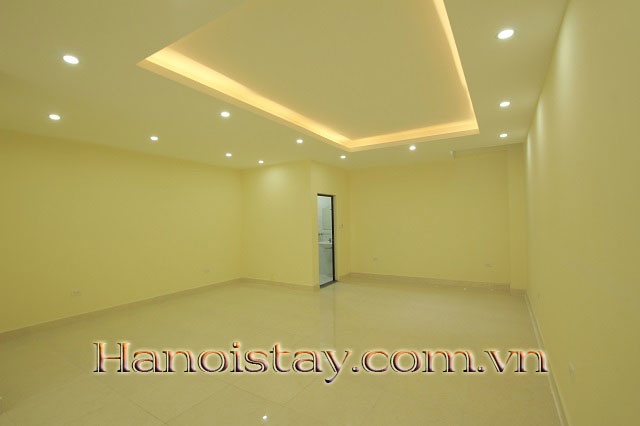 Chính chủ cho thuê văn phòng siêu đẹp trang bị full nội thất mới tinh tại trung tâm quận Thanh Xuân 2
