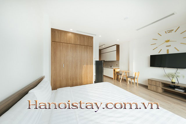 Căn hộ Studio mới, có ban công rất rộng cho thuê tại Xuân Diệu, Tây Hồ 6