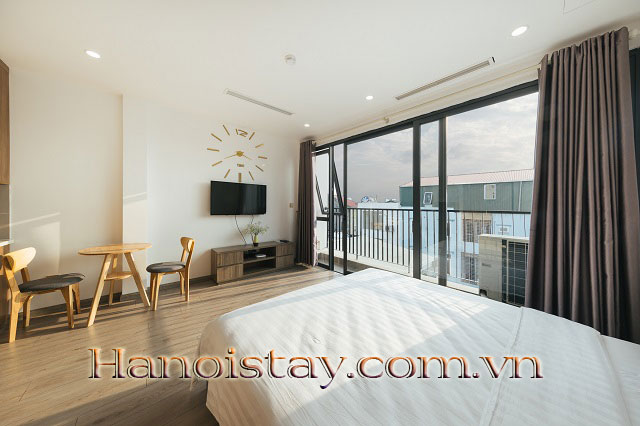 Căn hộ Studio mới, có ban công rất rộng cho thuê tại Xuân Diệu, Tây Hồ 7