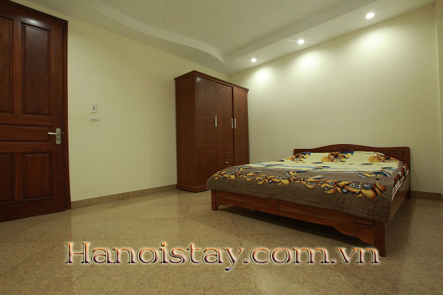 Căn hộ 2 phòng ngủ cho người nước ngoài thuê giá siêu rẻ tại quận Tây Hồ 6
