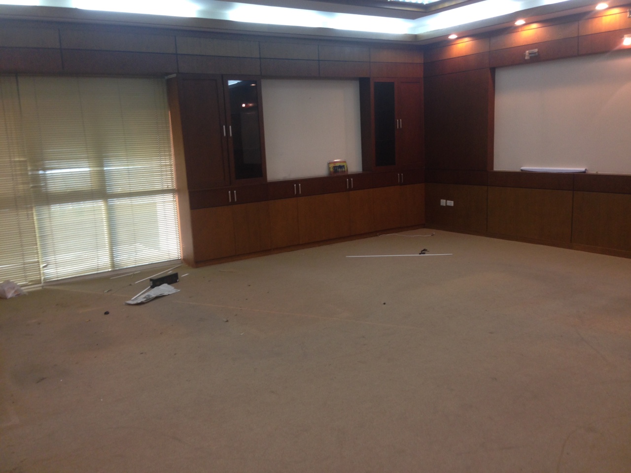 Cho thuê văn phòng chính chủ tại phố Lê Trọng Tấn, quận Thanh Xuân cho thuê diện tích 175m2 4