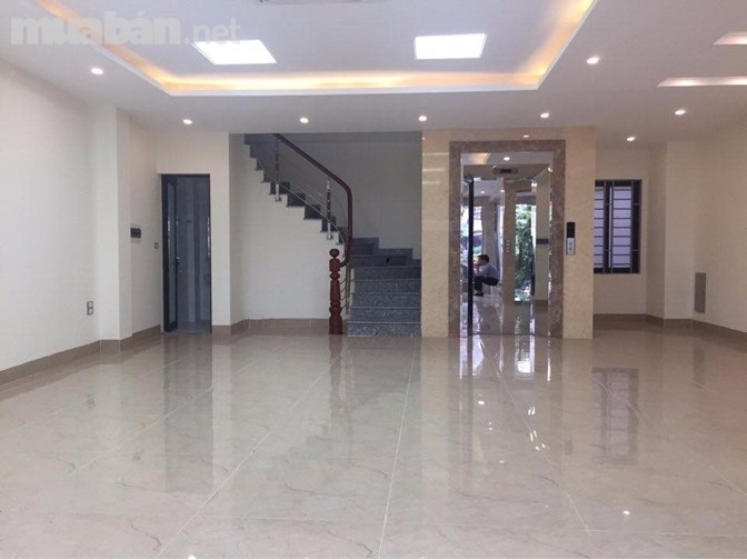 Văn phòng chính chủ cho thuê diện tích 70m2 tại mặt phố Yên Lãng, quận Đống Đa