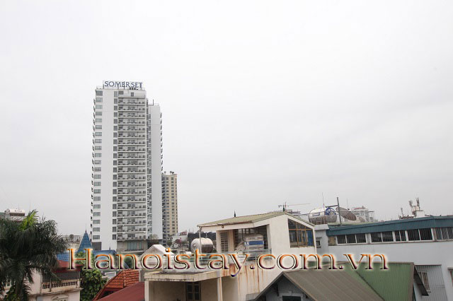 Căn hộ dịch vụ siêu thoáng, có sân vườn cho thuê tại trung tâm quận Tây Hồ 2
