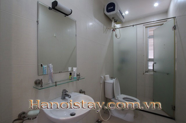 Căn hộ dịch vụ siêu thoáng, có sân vườn cho thuê tại trung tâm quận Tây Hồ 3