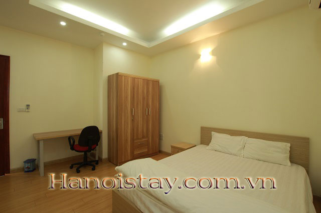 Căn hộ dịch vụ 2 phòng ngủ 110m2 quận Tây Hồ cho thuê, ban công thoáng mát 6