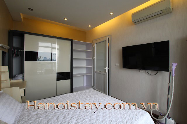 Căn hộ đầy đủ nội thất, view Hồ Trúc Bạch cho thuê giá ưu đãi nhất 6