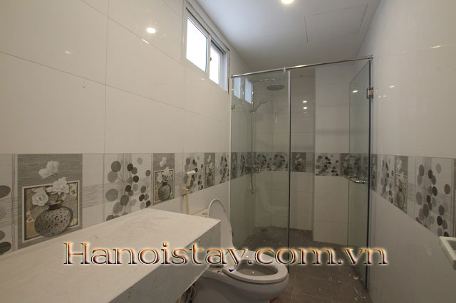 Chính chủ cho thuê căn hộ 2 phòng ngủ đẹp, đầy đủ nội thất tại Xuân Diệu, Tây Hồ 9