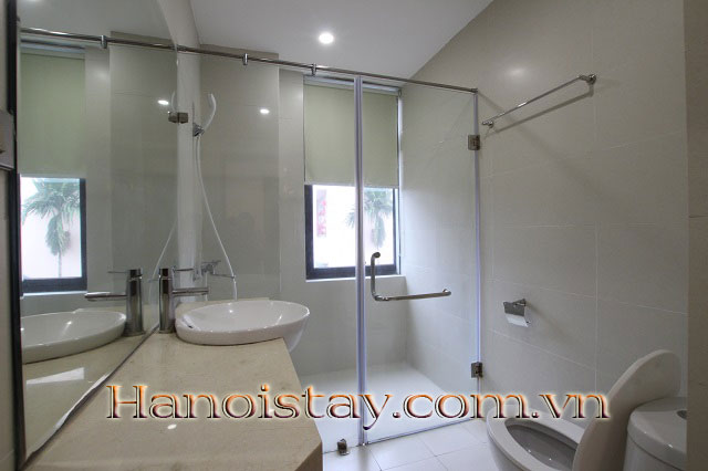 Cho thuê căn hộ phong cách Châu Âu, sang trọng bậc nhất quận Tây Hồ 4