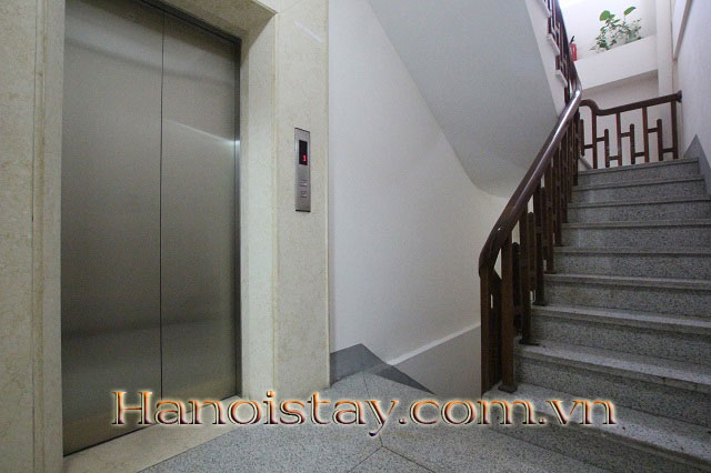 Cho người nước ngoài thuê căn hộ 2 phòng ngủ tại trung tâm Thành phố Hà Nội 5